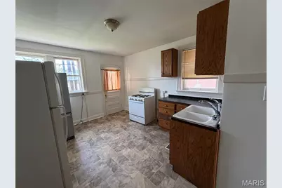 3436 Potomac Street, Saint Louis, MO 63118 - Photo 13