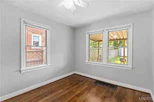 8035 Genesta St, Saint Louis, MO 63123 - Photo 17