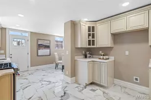 5849 De Giverville Ave, Saint Louis, MO 63112 - Photo 25