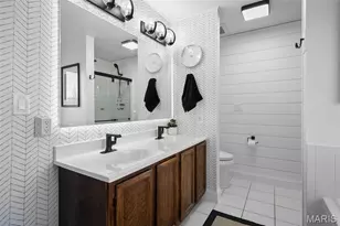 809 Crescent Ridge Dr, Valley Park, MO 63088 - Photo 21