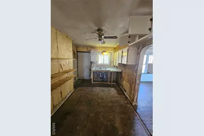 513 Elm Street, Bourbon, MO 65441 - Photo 13