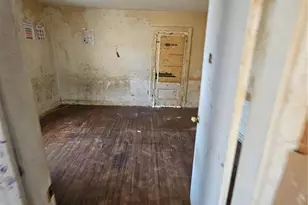 513 Elm St, Bourbon, MO 65441 - Photo 5