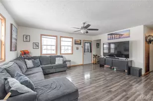 26012 Satellite Rd, Laquey, MO 65534 - Photo 3