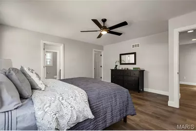 9239 Merritt Avenue, Rock Hill, MO 63144 - Photo 15