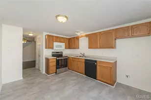 1017 Arlington Ct, Warrenton, MO 63383 - Photo 11