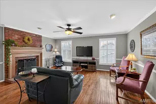 622 Dougherty Terrace Dr, Ballwin, MO 63021 - Photo 9