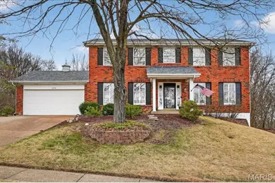 622 Dougherty Terrace Drive, Ballwin, MO 63021 - Photo 1