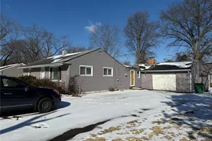 1031 Farmview Dr, Saint Louis, MO 63138 - Photo 3