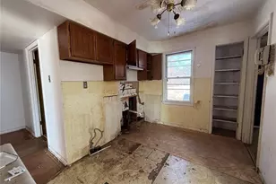 1031 Farmview Dr, Saint Louis, MO 63138 - Photo 7