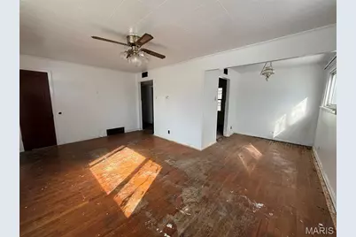 1031 Farmview Drive, Saint Louis, MO 63138 - Photo 5