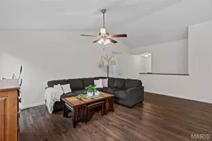 534 Leather Reins Dr, Wentzville, MO 63385 - Photo 11