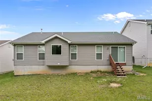 534 Leather Reins Dr, Wentzville, MO 63385 - Photo 5