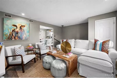 1513 Swallow Drive, Saint Louis, MO 63144 - Photo 7