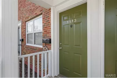 1513 Swallow Drive, Saint Louis, MO 63144 - Photo 3