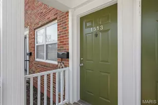 1513 Swallow Dr, Saint Louis, MO 63144 - Photo 3