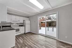 10736 Carroll Wood Way, Saint Louis, MO 63128 - Photo 13