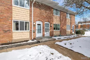 10736 Carroll Wood Way, Saint Louis, MO 63128 - Photo 3