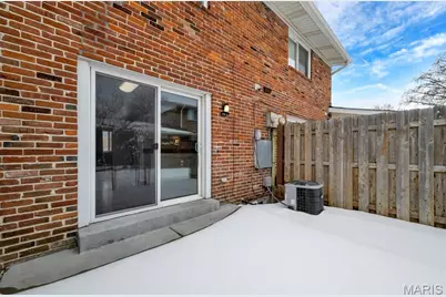 10736 Carroll Wood Way, Saint Louis, MO 63128 - Photo 29