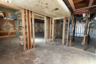 100 Florwood Ct, Saint Louis, MO 63135 - Photo 17