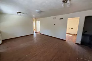 100 Florwood Ct, Saint Louis, MO 63135 - Photo 7