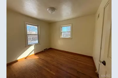 100 Florwood Court, Saint Louis, MO 63135 - Photo 13