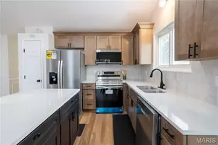 398 Eagles Dr, Saint Peters, MO 63376 - Photo 15