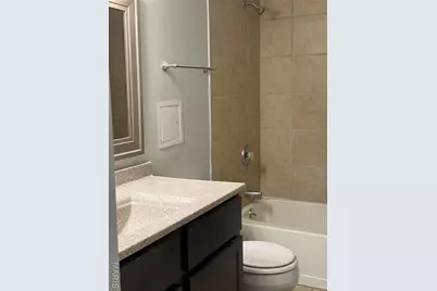 950 E Rue De La Banque #L6, Creve Coeur, MO 63141 - Photo 21