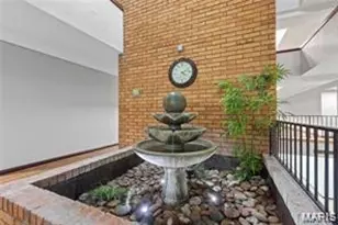 950 E Rue De La Banque, Creve Coeur, MO 63141 - Photo 1