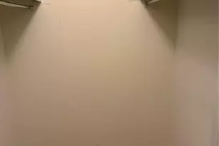 950 E Rue De La Banque, Creve Coeur, MO 63141 - Photo 23