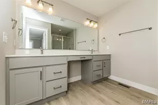 8919 Gateway Heights, Richmond Heights, MO 63144 - Photo 31