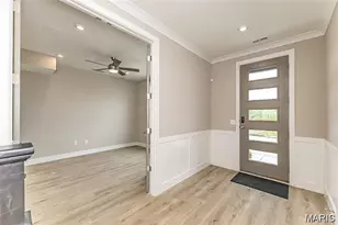 8919 Gateway Heights, Richmond Heights, MO 63144 - Photo 3