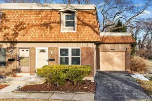 11846 Sologne Ct, Maryland Heights, MO 63043 - Photo 1