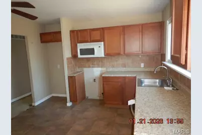 2960 Devonshire Drive, Florissant, MO 63033 - Photo 11