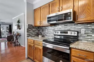 3173 Autumn Trace Dr, Maryland Heights, MO 63043 - Photo 19