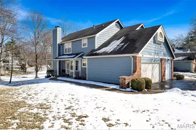 3173 Autumn Trace Drive, Maryland Heights, MO 63043 - Photo 3