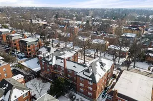 7545 Wellington Way, Saint Louis, MO 63105 - Photo 23