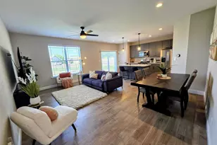 101 Woodline Ct, Saint Peters, MO 63376 - Photo 5