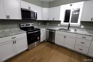 310 Fairview Ln, Desloge, MO 63601 - Photo 13