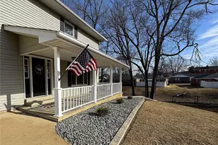 310 Fairview Ln, Desloge, MO 63601 - Photo 5