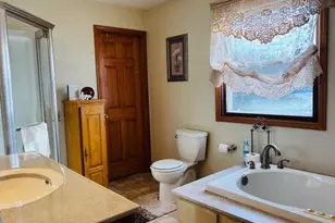 205 and 207 Center Point Rd, Shelbyville, MO 65565 - Photo 39