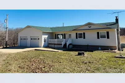 205 and 207 Center Point Rd, Shelbyville, MO 65565 - Photo 7