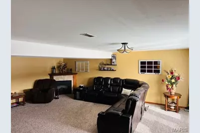 205 and 207 Center Point Rd, Shelbyville, MO 65565 - Photo 49