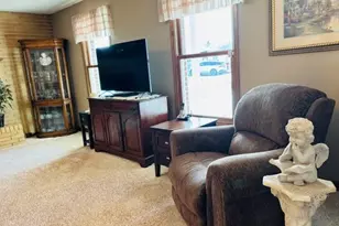 205 and 207 Center Point Rd, Shelbyville, MO 65565 - Photo 59