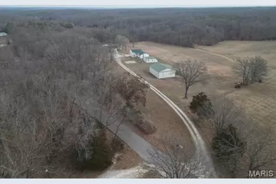 205 and 207 Center Point Rd, Shelbyville, MO 65565 - Photo 87