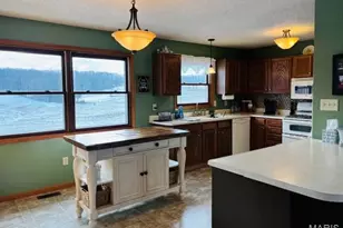 205 and 207 Center Point Rd, Shelbyville, MO 65565 - Photo 25