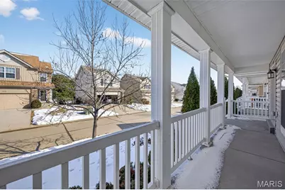 1319 Commons Circle, Saint Charles, MO 63304 - Photo 3