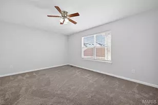 1319 Commons Cir, Saint Charles, MO 63304 - Photo 19