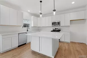 1045 Bloomfield Dr, Eureka, MO 63025 - Photo 21