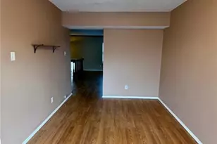 895 Delray Dr, Saint Peters, MO 63376 - Photo 15