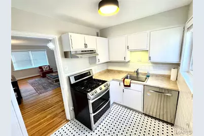 35 Topton Way #2W, Clayton, MO 63105 - Photo 15